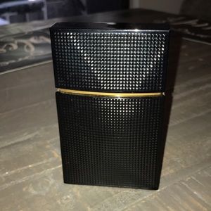 PRICE DROP Elizabeth and James Nirvana Black 3.4oz